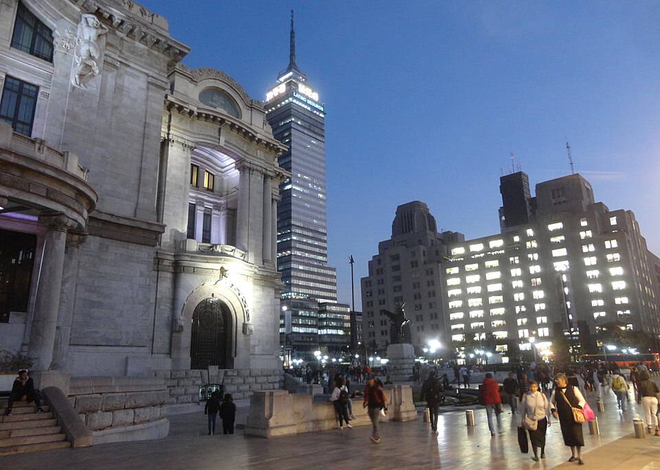 Bellas Artes at blue hour, the Torre Latinoamericana behind
